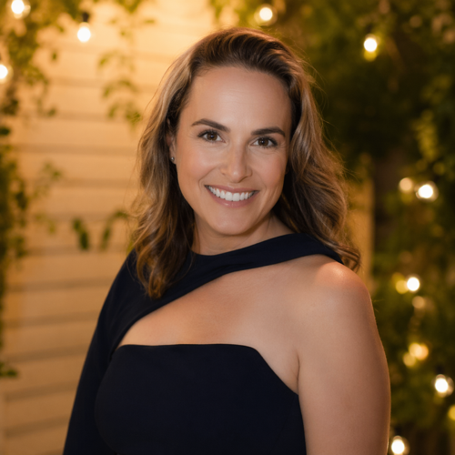 Portrait of Julie Simon